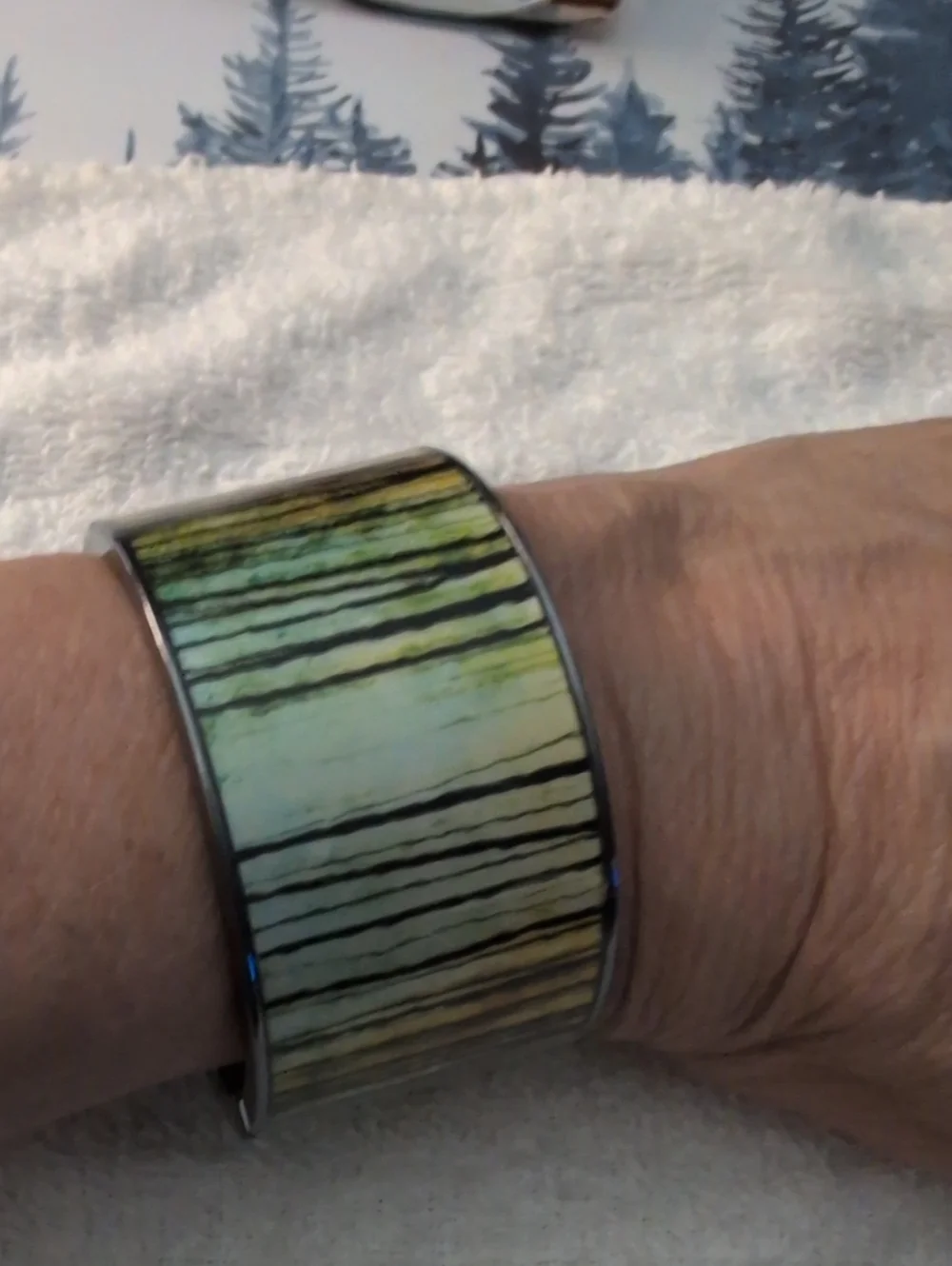 Wide Green Striped Smart Bracelet - Unbranded